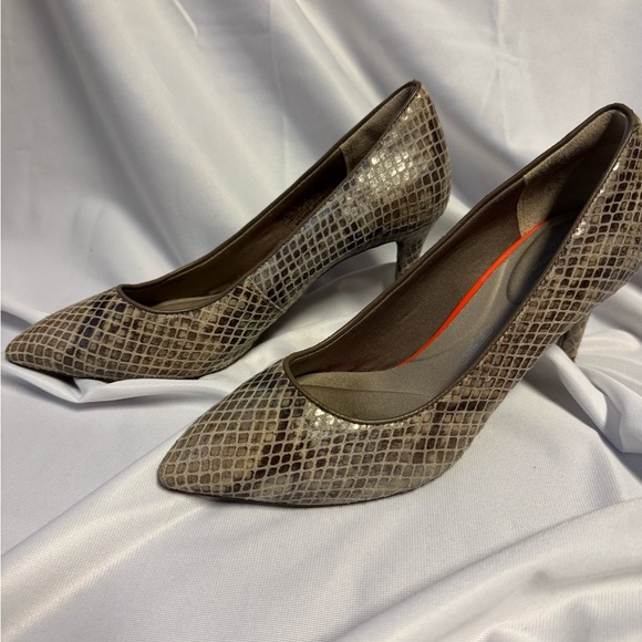 Rockport Brown Snakeskin Heels with Pointed Toe Total Motion 7.5 - Picture 1 of 6